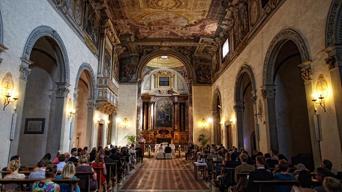 Wedding videographer Florence - Ceremony in the church of San Martino a Mensola in Florence