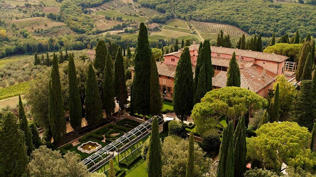 Jewish wedding in Italy video villa Vignamaggio