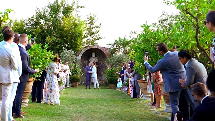 Gay marriage in Tuscany: The ceremony in the Italian garden of Villa Catignano, Siena, Italy